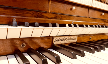 Tastatur der Jehmlich-Orgel