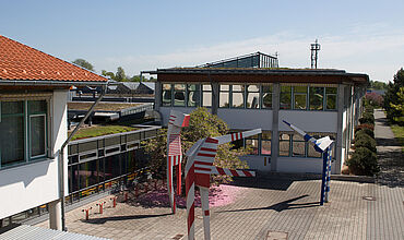 Das Gebäude des Berufsbildungswerkes von außen