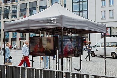 Videoinstallation beim Protesttag 2022